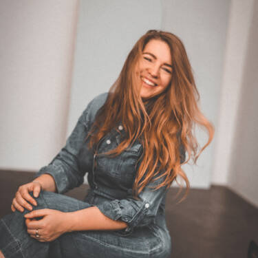 Headshot Nikon Creator