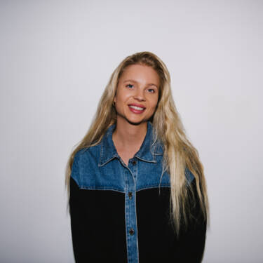 Headshot Nikon Creator