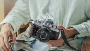 SmallRig 5707 L-Shaped Mount Plate with Wooden Handle for Nikon Z f, silver